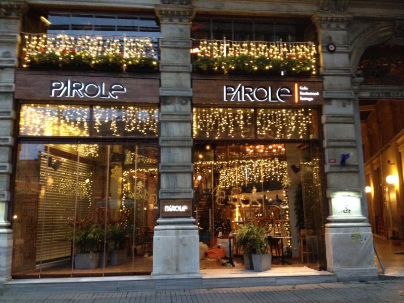 Parole Restorant Yılbaşı Süsleme