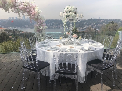 Düğün davetleri için masa ve sandalye kiralama